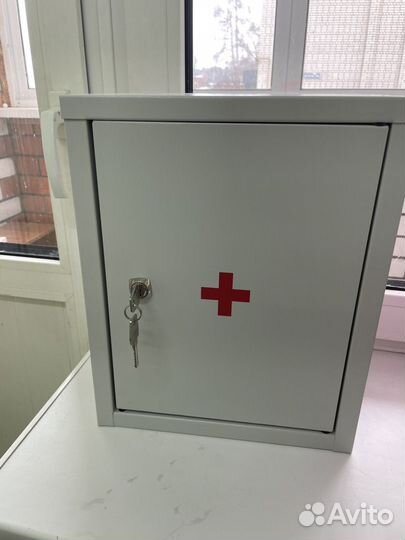 Сейф аптечка