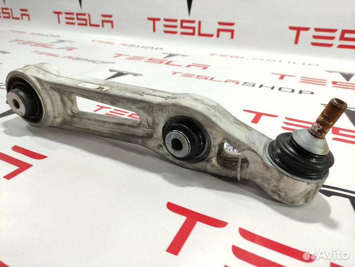 Рычаг поперечный Tesla Model S 2016 1048951-00-A