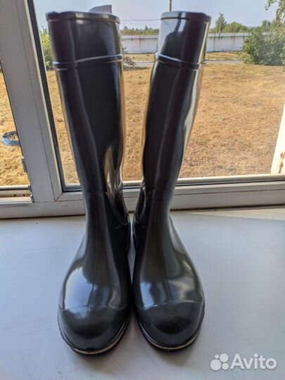 Сапоги резиновые (для рыбалки)