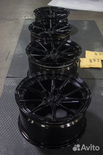 Кованые диски для Mercedes-Benz E63S R20x9.5/10.5