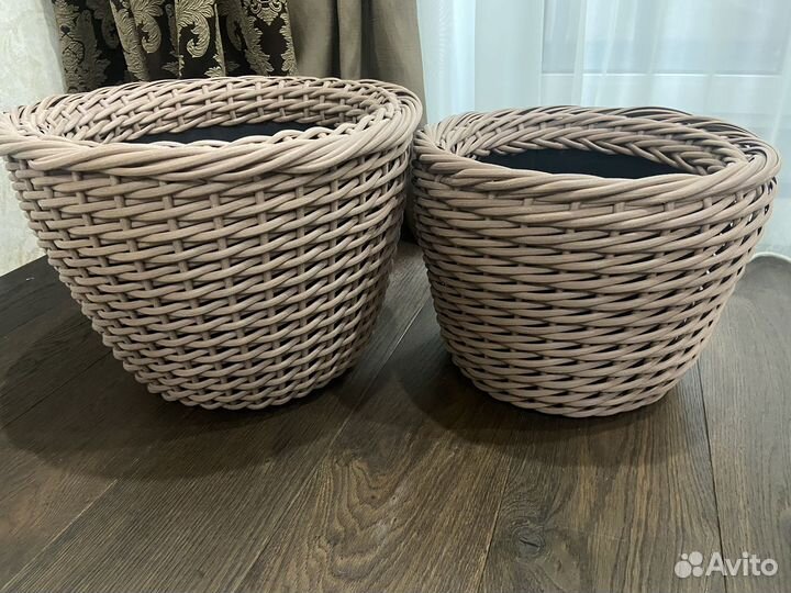 Кашпо из ротанга