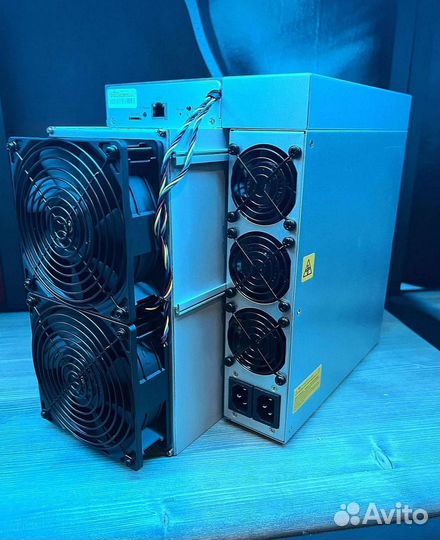 Асик Antminer S19 XP 141Th