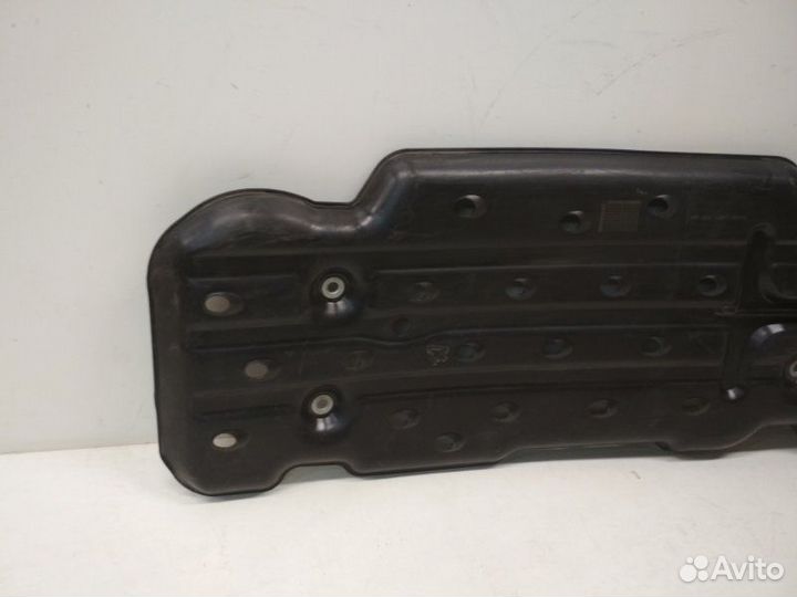 Защита бака Toyota Hilux 8 2015