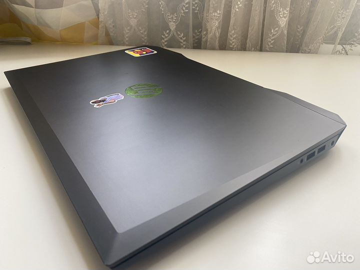 HP Pavilion Gaming 17 Intel Core i5-9300H