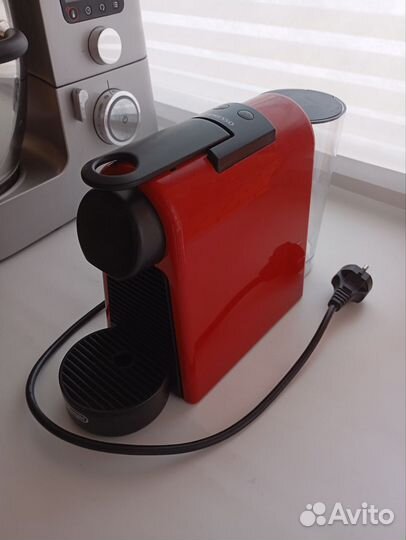 Кофеварка капсульная nespresso delonghi