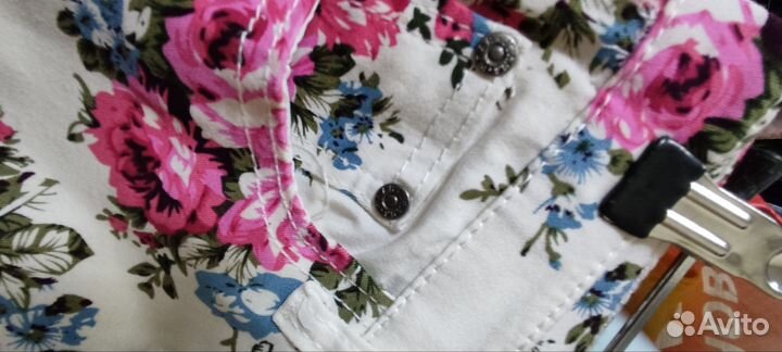 Новые джинсы