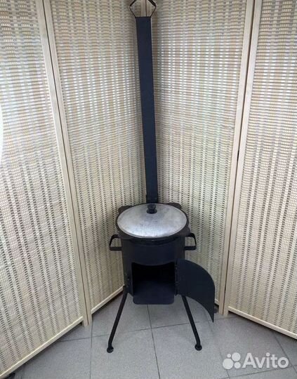 Казан чугунный с печкой