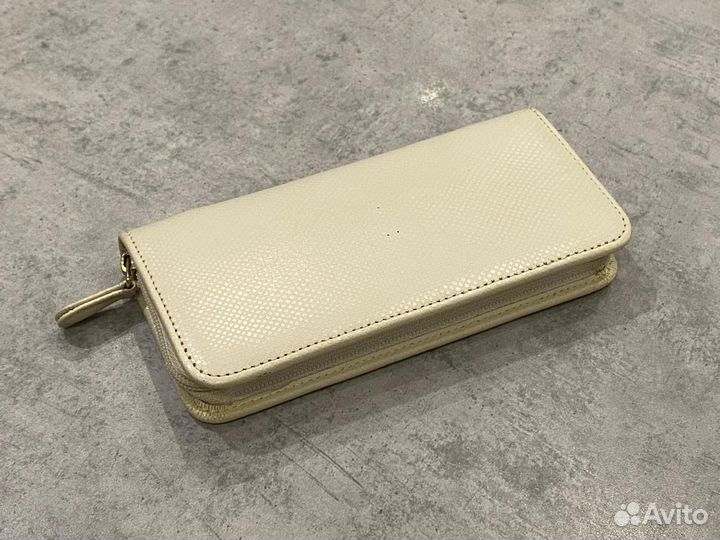 Montblanc кожаный чехол