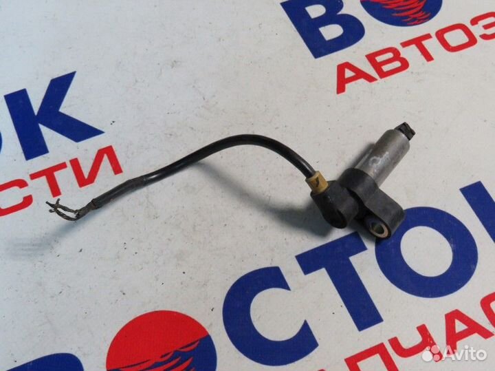 Датчик abs Зад Лево nissan bluebird EU14, HU14, QU14, SU14