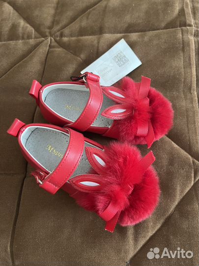 Босоножки для девочки