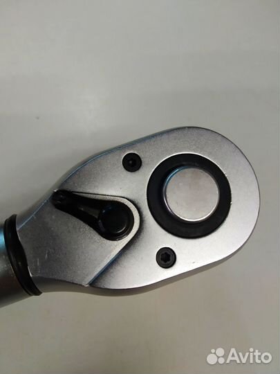 Ключ динамометрический 20-210 Нм 1/2