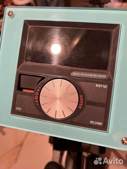 Эллиптический тренажер Larsen E7000P