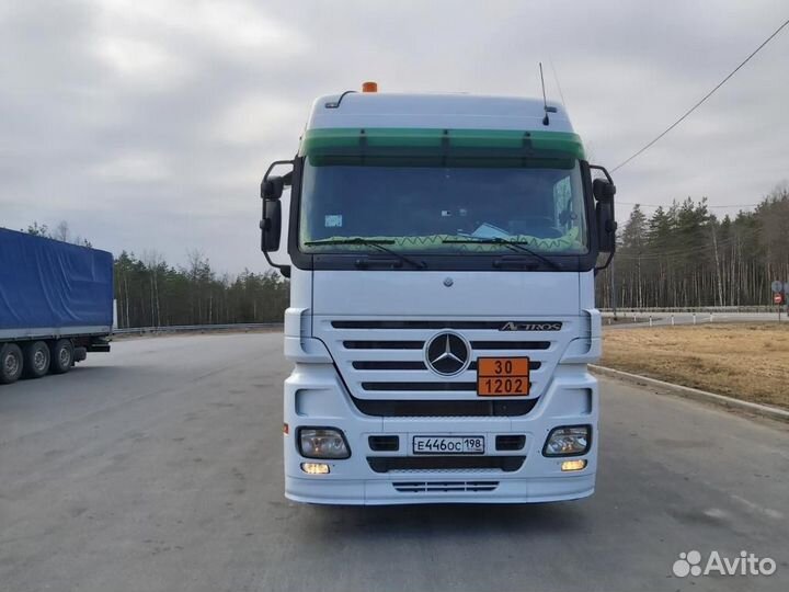 Перевозка светлых нефтепродуктов,аренда бензовоза