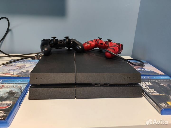 Sony playstation 4 PS4 slim 1tb