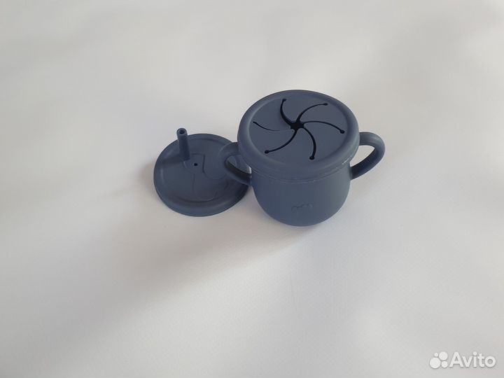 Детская силиконовая посуда на присоске