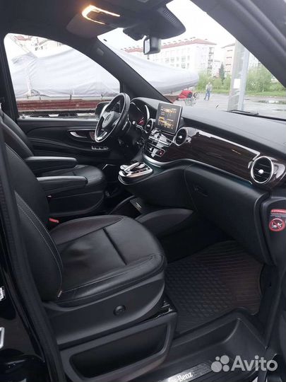 Трансфер на Mercedes-Benz V-class