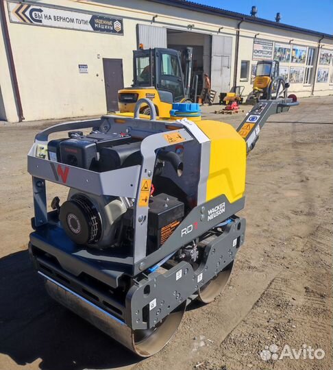 Аренда ручного тротуарного катка Wacker Neuson