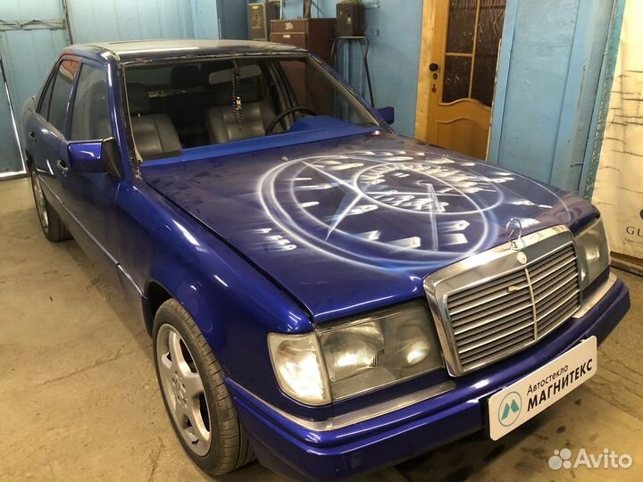 Стекло лобовое Mercedes Benz W124 с гарантией