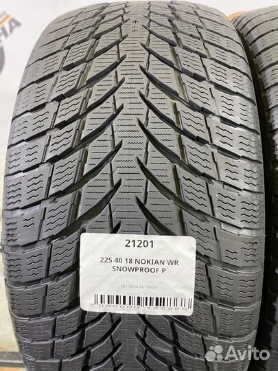 Nokian Tyres WR Snowproof P 225/40 R18