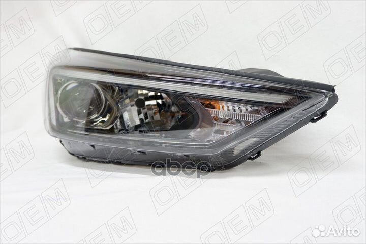 Фара правая Hyundai Tucson 3 2018-2021, галоген