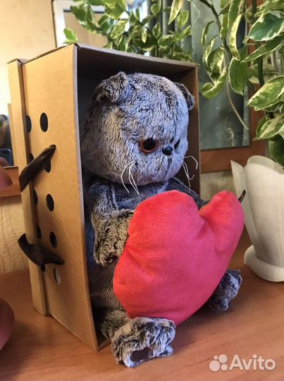 Игрушка Кот в Коробке