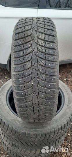 Laufenn I Fit Ice LW 71 225/55 R18