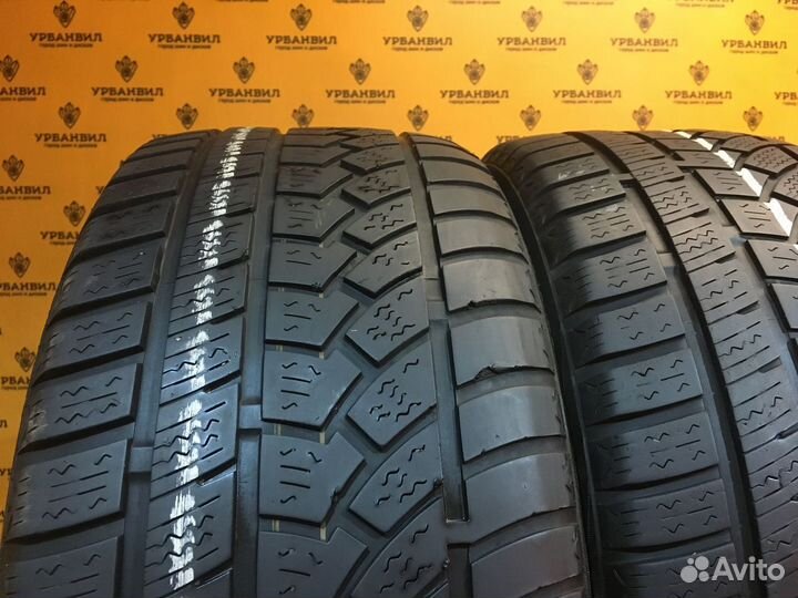 Ovation W-586 245/40 R18 97H