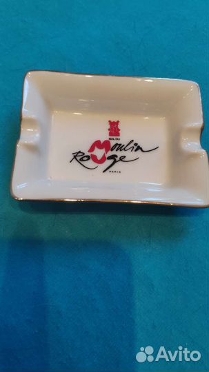 Пепельница из Франции, куплена в Мулен Руж-оригина