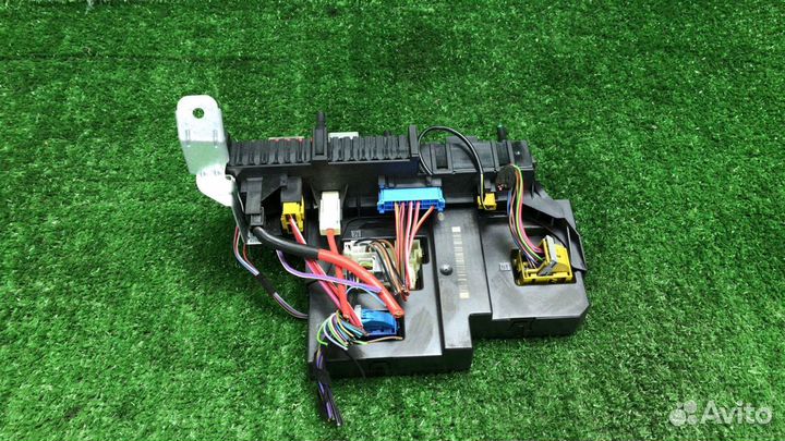 Блок предохранителей Mercedes-Benz C class W204