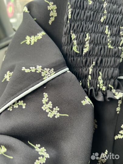 Плптье с шарфиком.новое