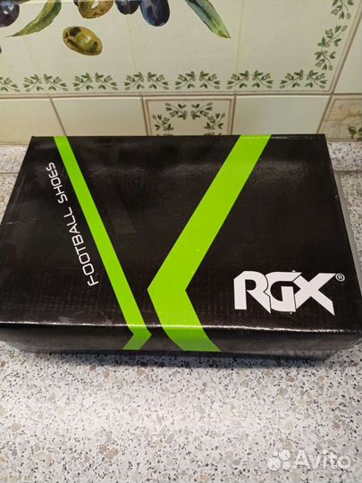 Футбольные бутсы на мальчика