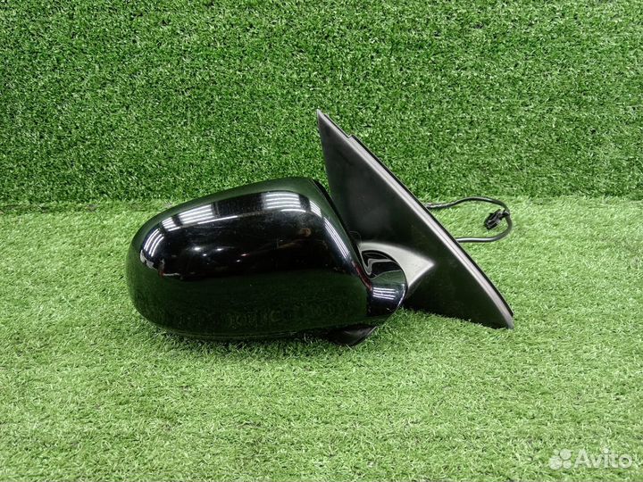 Зеркало правое Audi Q3 8U