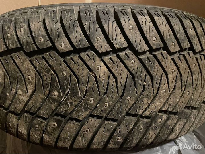 Yokohama IceGuard Stud IG65 245/45 R18