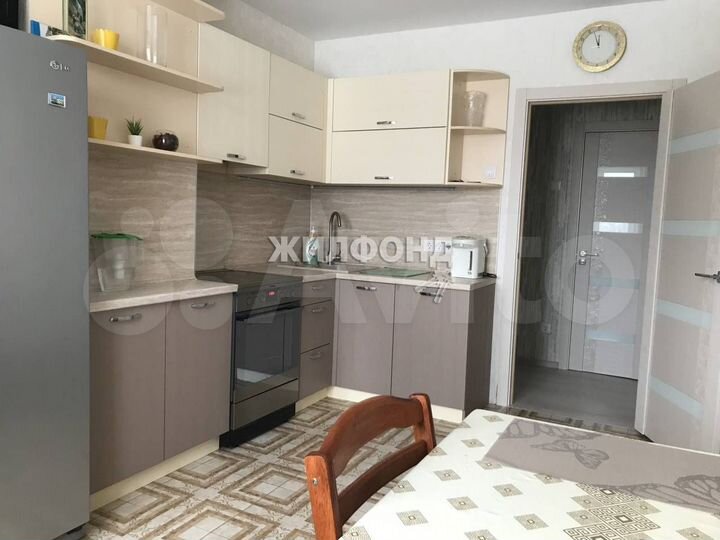 2-к. квартира, 63,8 м², 4/10 эт.