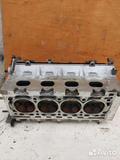 Головка блока цилиндров Renault Scenic 1 F4R11