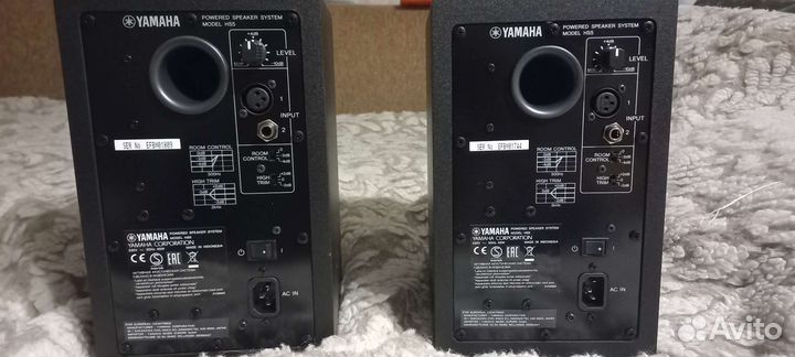 Powered Studio Monitor HS5