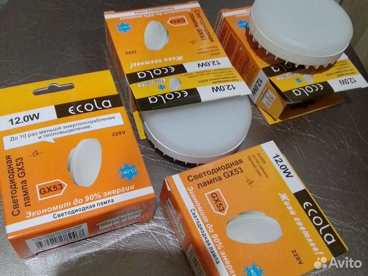 Лампочки Е 14 новые; Потолочные б/у