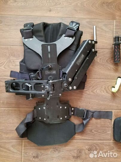 Стабилизатор для камеры с жилетом, рукой и т.д