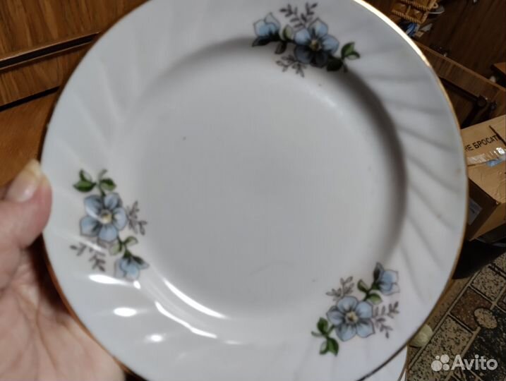 Набор тарелок новый