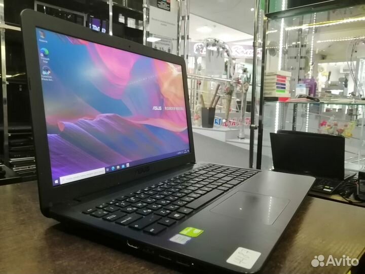 Свежий Asus X543UB Core i3 7020