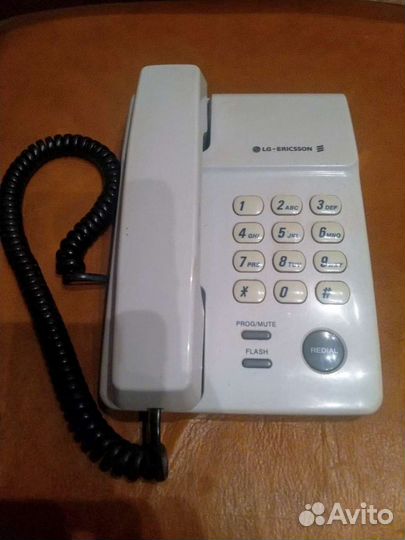Телефон LG -Ericsson