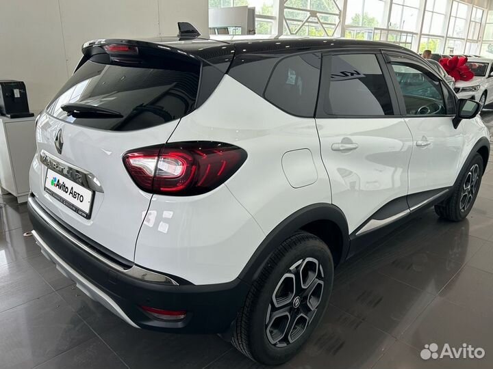 Renault Kaptur 1.6 CVT, 2022, 30 800 км