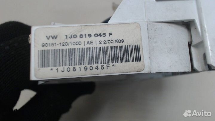 Переключатель отопителя Volkswagen Polo, 1999