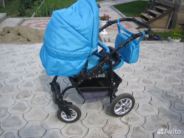 Продам детскую коляску
