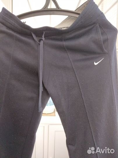 Спортивный костюм женский