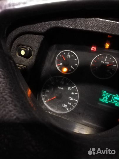 МАЗ 5440А9-1320-031 с полуприцепом, 2012