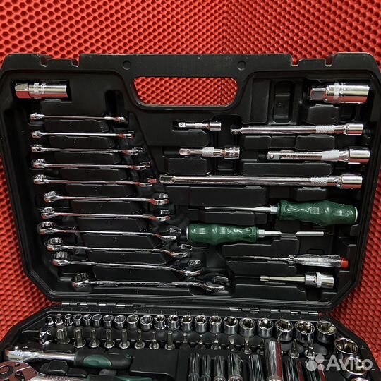 Набор инструментов Tools 121 pcs (62749)