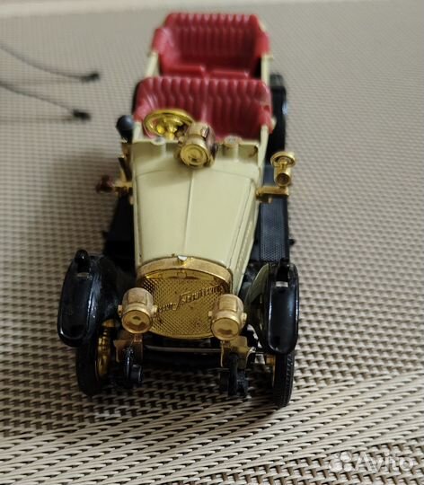 Руссобалт С24-40, А22, СССР 1:43/ Бежевый