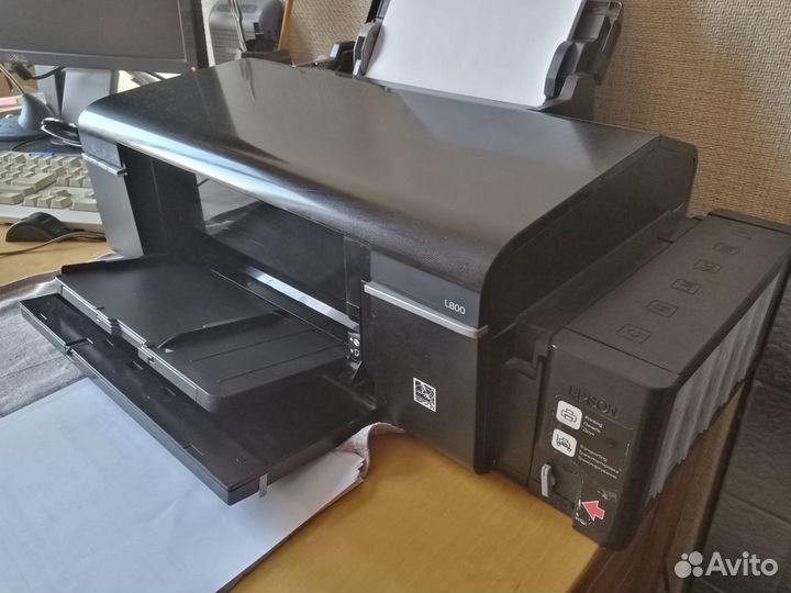 Epson L800. 6ти цветный принтер с снпч