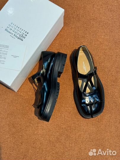 Лоферы Maison Margiela Tabi Mary Jane